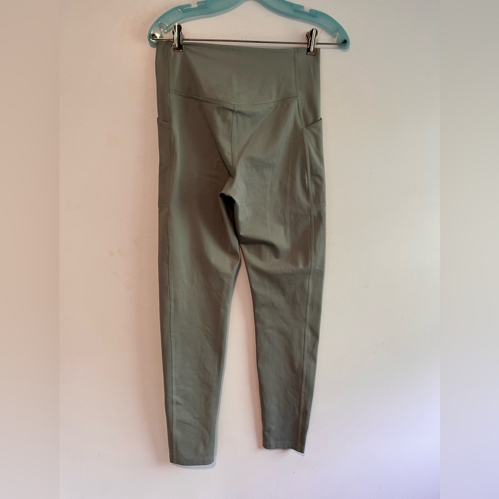 Women's High-Waisted Green Leggings - Picture 6 of 12